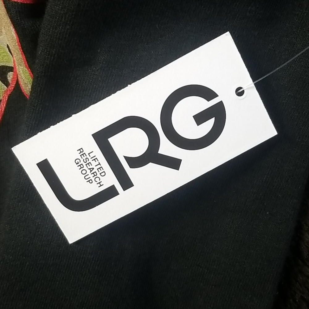 LRG Graphic Tee. - Picture 7 of 8